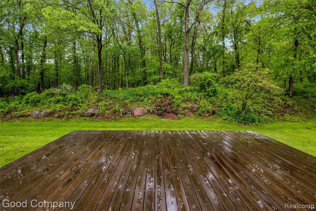 5893 CHRISTINA Drive, West Bloomfield, MI 48324 — Photo 60