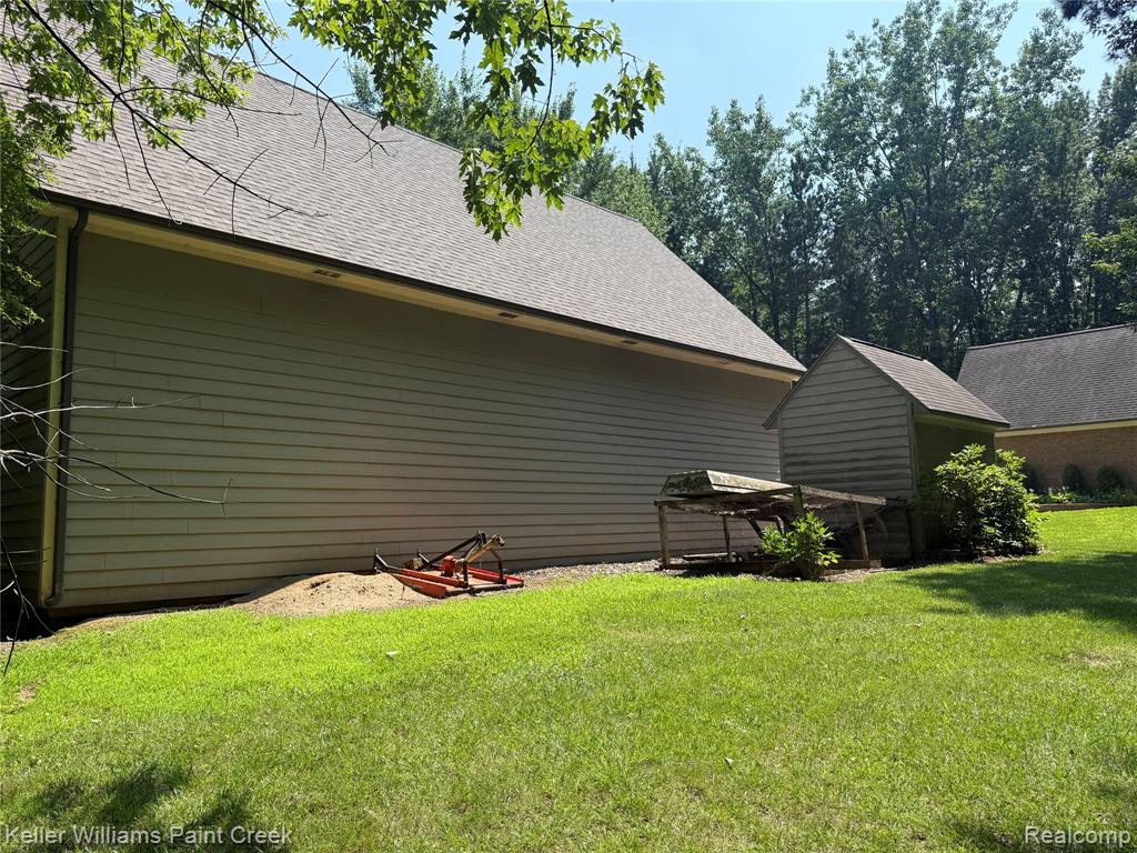 6365 Hayfield Lane, Almont, MI 48003 — Photo 49
