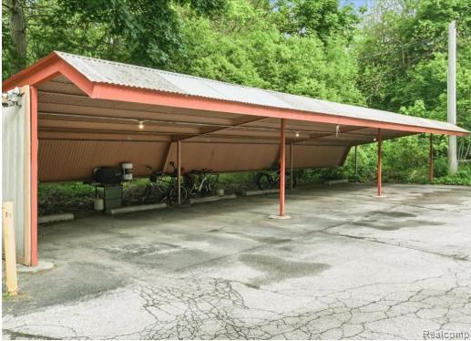 810 Holland Avenue, 2, Port Huron, MI 48060 — Photo 4