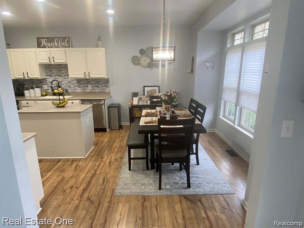 7305 GATEWAY Drive, West Bloomfield, MI — Photo 13