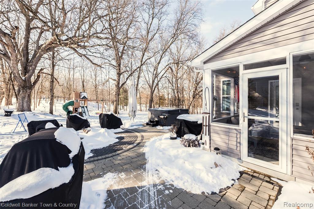 9522 Chalfonte Drive, Brighton, MI 48116 — Photo 57