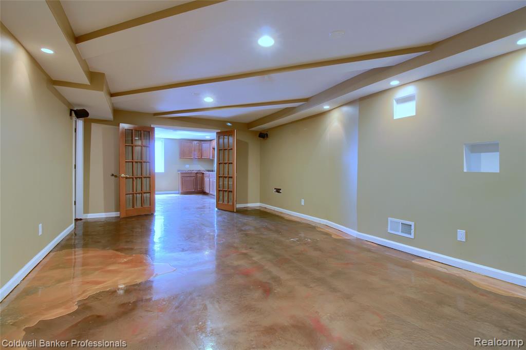 701 Montclair Street, Detroit, MI 48214 — Photo 35