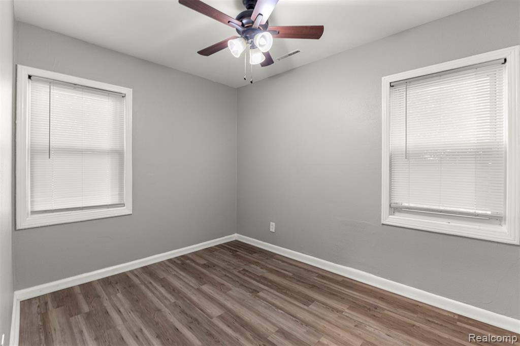 5228 Fletcher Street, Wayne, MI 48184 — Photo 21