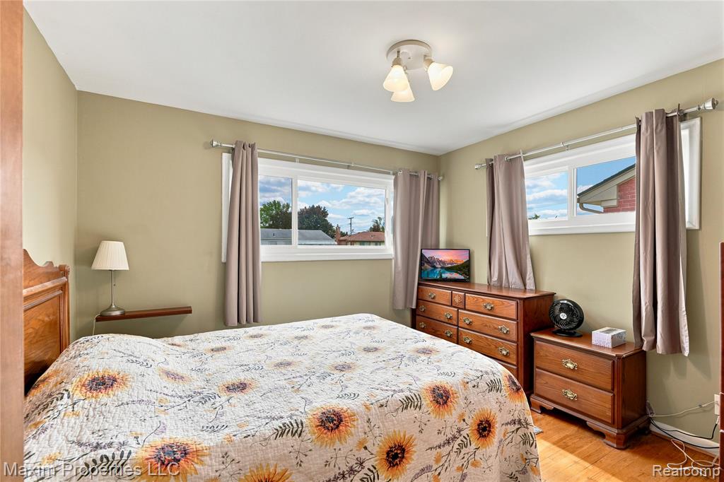 33214 Sheridan Street, Garden City, MI — Photo 15