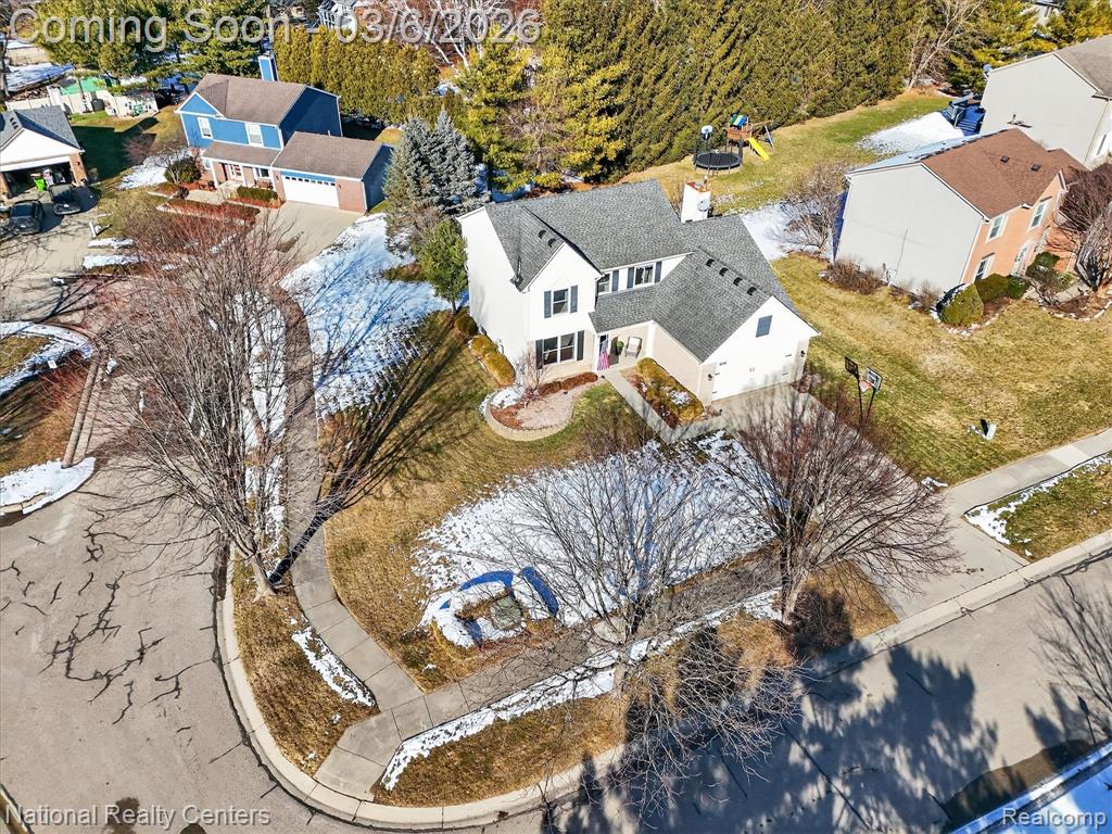 906 Meadowbrook Way, Milford, MI 48381 — Photo 2
