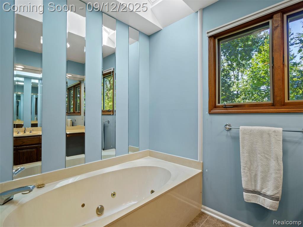 5025 Timberway Trail, Clarkston, MI — Photo 16