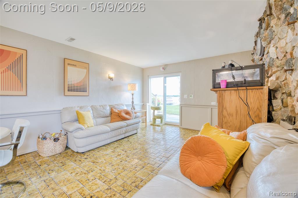 10171 Joanna K Avenue, White Lake, MI — Photo 35