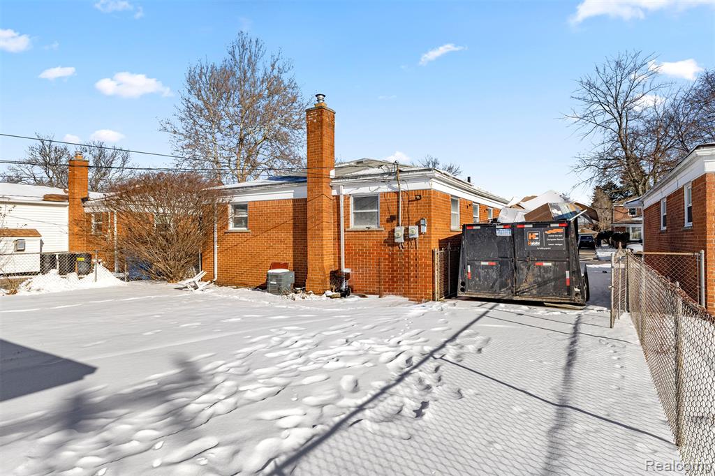 5949 N Lafayette Street, Dearborn Heights, MI 48127 — Photo 25
