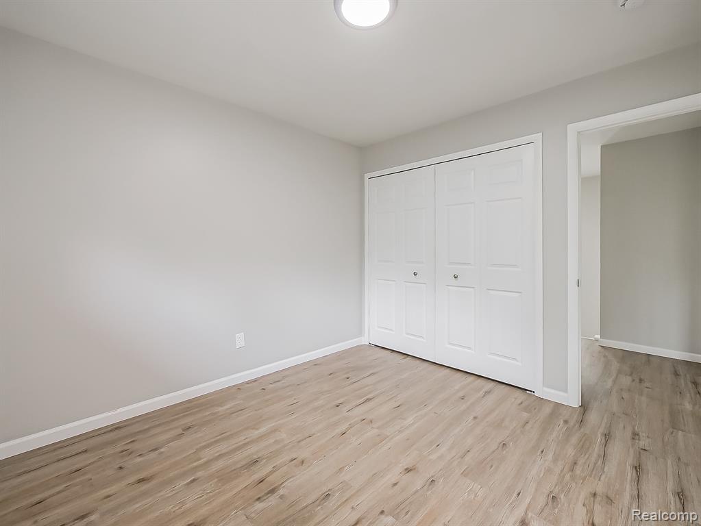 132 Huronview Court, White Lake, MI — Photo 16