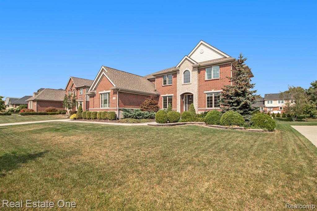 47466 VALENCIA Circle, Novi, MI — Photo 5