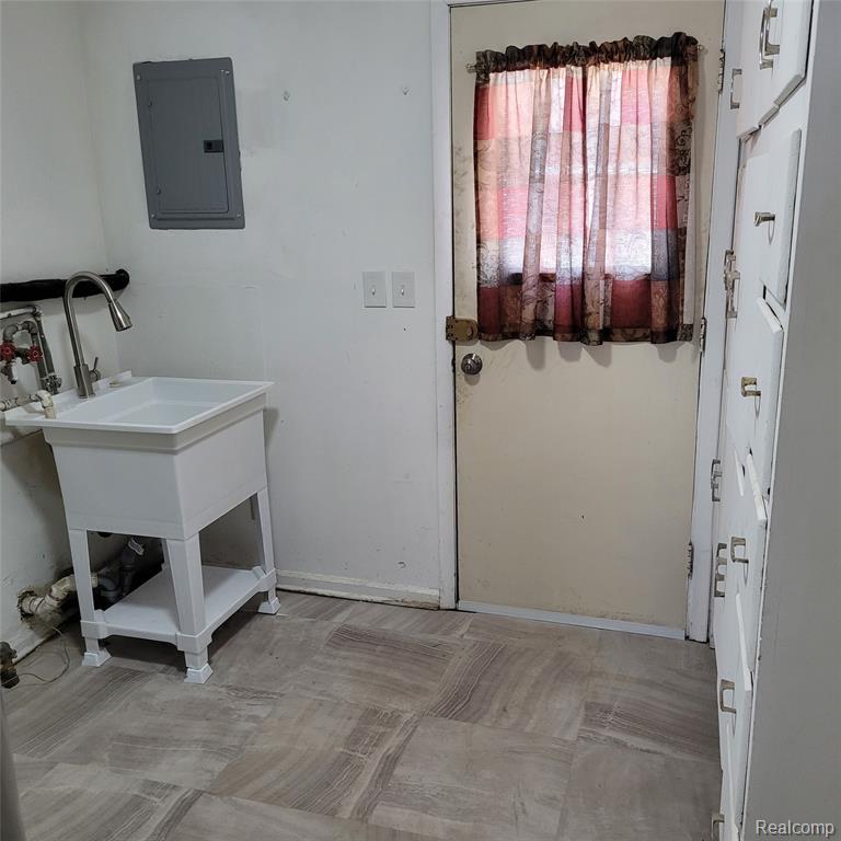 5863 Westpoint Street, Taylor, MI 48180 — Photo 25