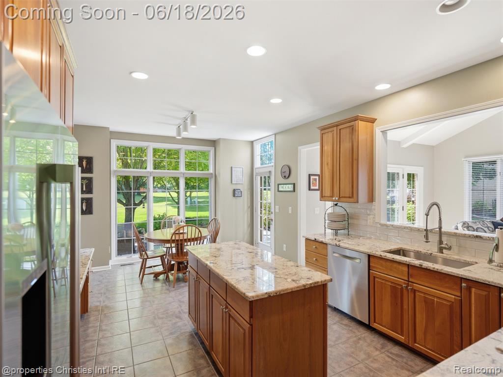 7279 Heron Way, Canton, MI 48187 — Photo 17