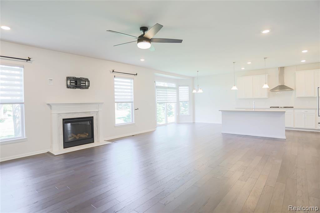 13101 Valencia Drive, Utica, MI 48315 — Photo 46