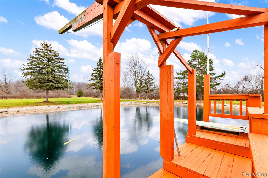 1411 Fox Road, Wales, MI — Photo 43