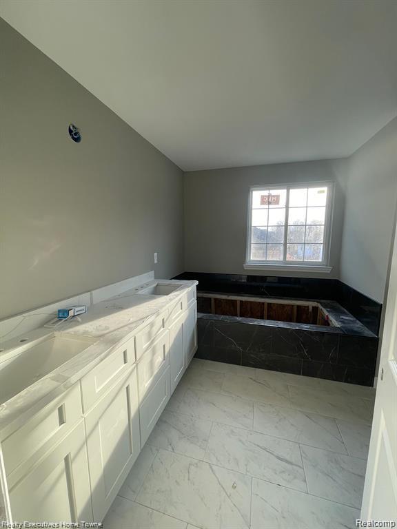 67730 Madeline Street, Richmond, MI 48062 — Photo 6
