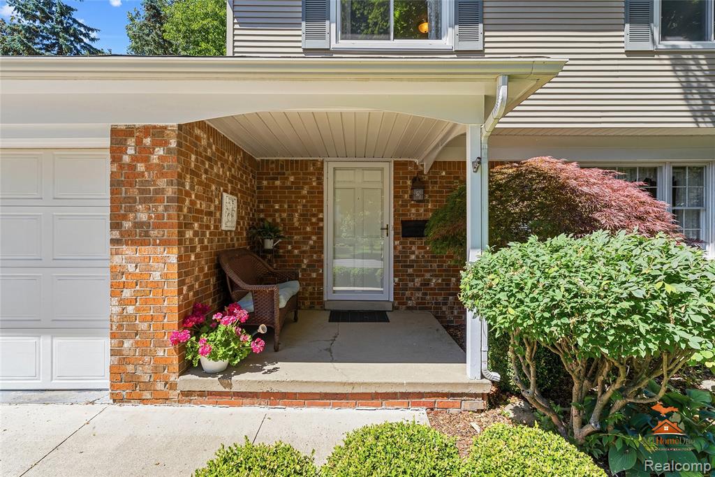 495 Springbrook Crescent, Saline, MI 48176 — Photo 6