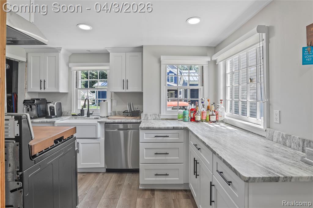 3051 Elmwood Drive, Fort Gratiot, MI 48059 — Photo 11