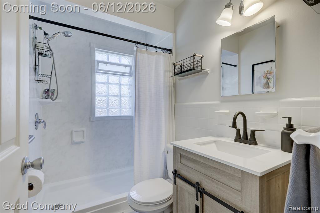 3907 Gardner Avenue, Berkley, MI 48072 — Photo 18