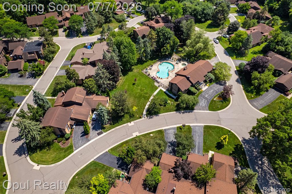 3961 Chablis Street, West Bloomfield, MI 48323 — Photo 49