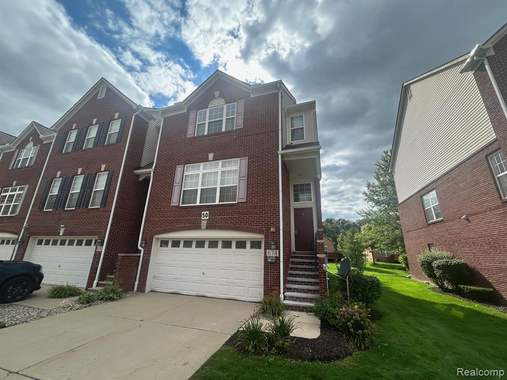 674 CHERRY ORCHARD Road, Canton, MI 48188 — Photo 2
