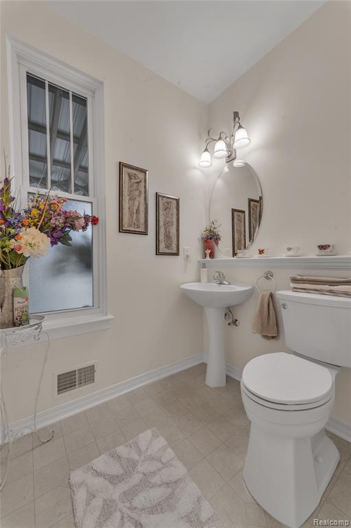 26738 Canterbury Circle, New Boston, MI 48164 — Photo 18