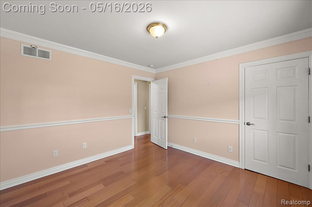 15948 Venice Avenue, Clinton Twp, MI 48035 — Photo 23