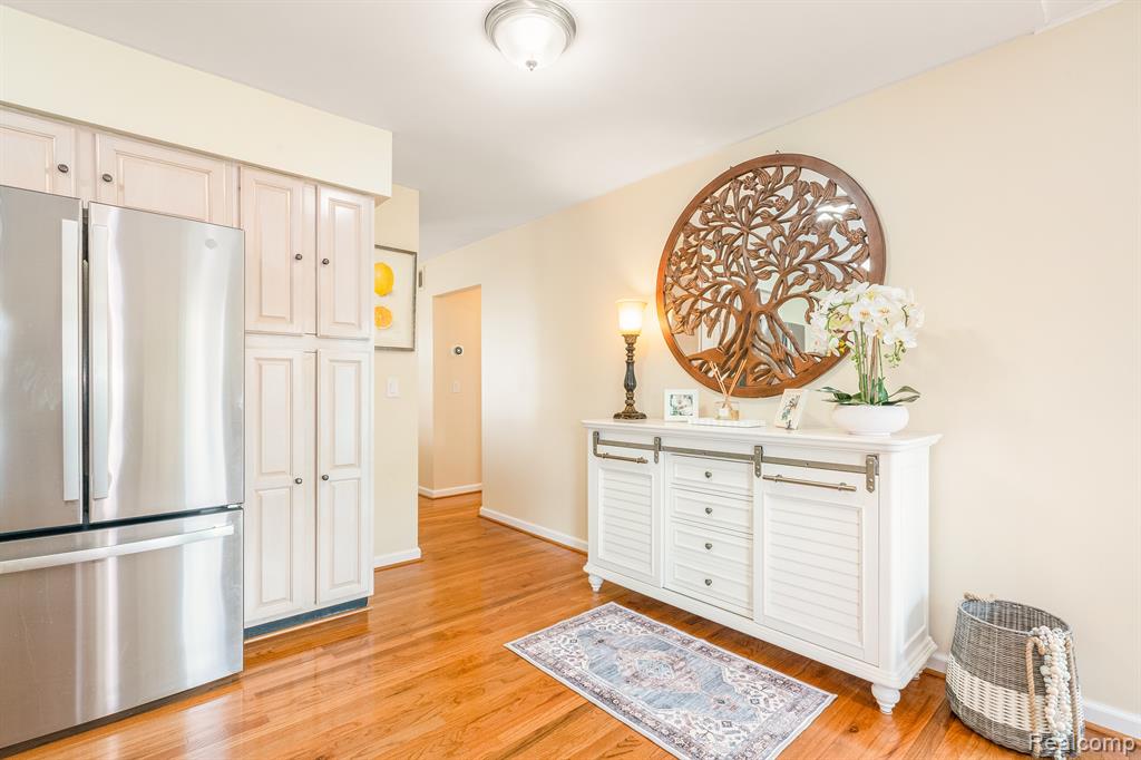 5745 NEW MEADOW Drive, Ypsilanti, MI 48197 — Photo 19