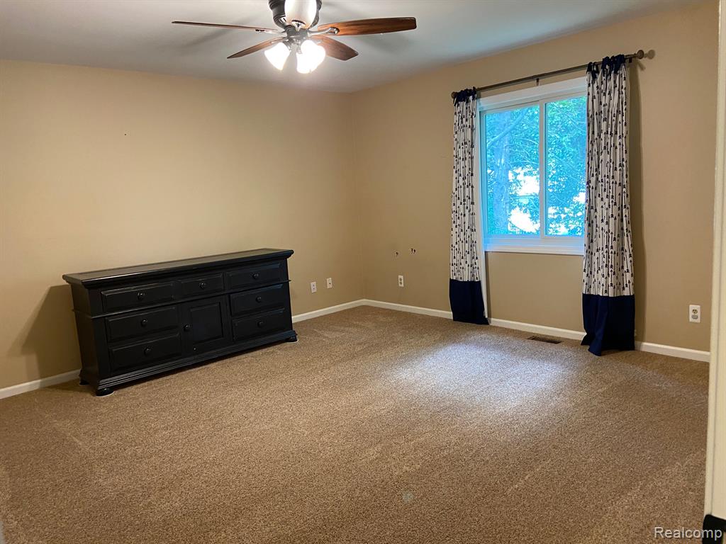 112 MAPLEGROVE Drive, Clawson, MI — Photo 22