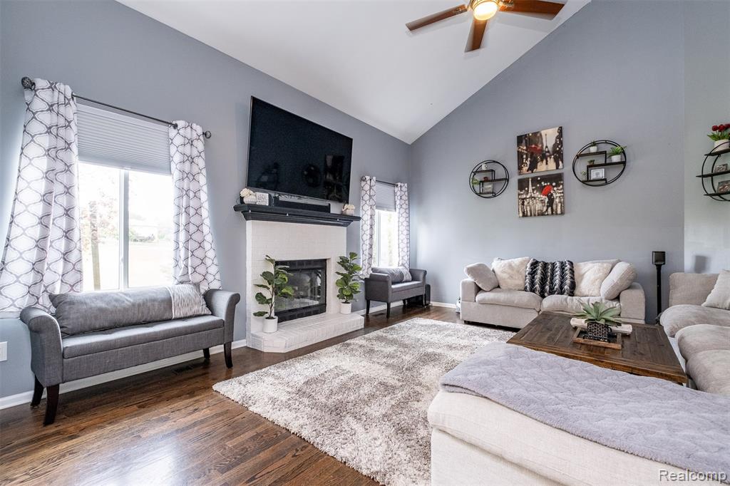 2780 Ivy Hill Drive, Commerce Twp, MI 48382 — Photo 17