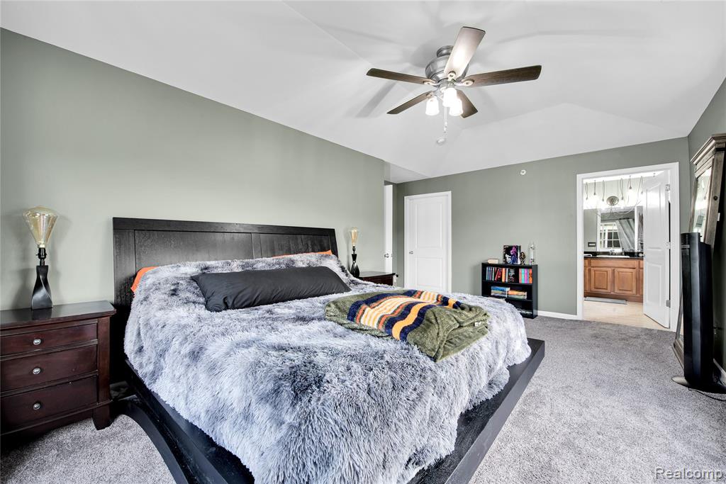 6933 Boulder Pointe Drive, Washington, MI — Photo 19