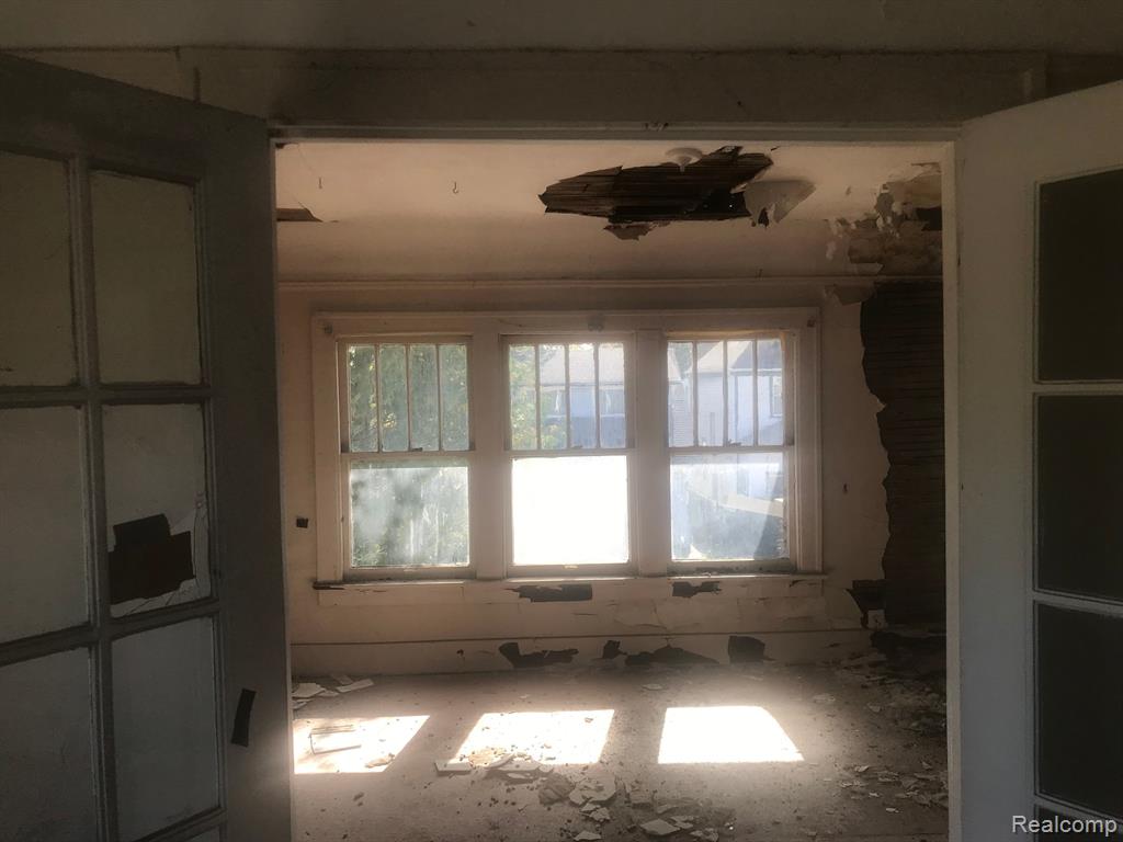 5200 MAPLEWOOD Street, Detroit, MI 48204 — Photo 21