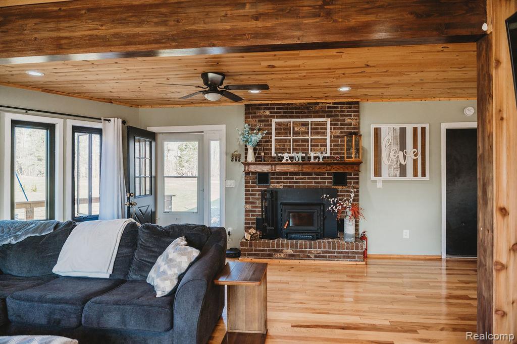 7186 Pineview Drive, Mancelona, MI 49659 — Photo 18