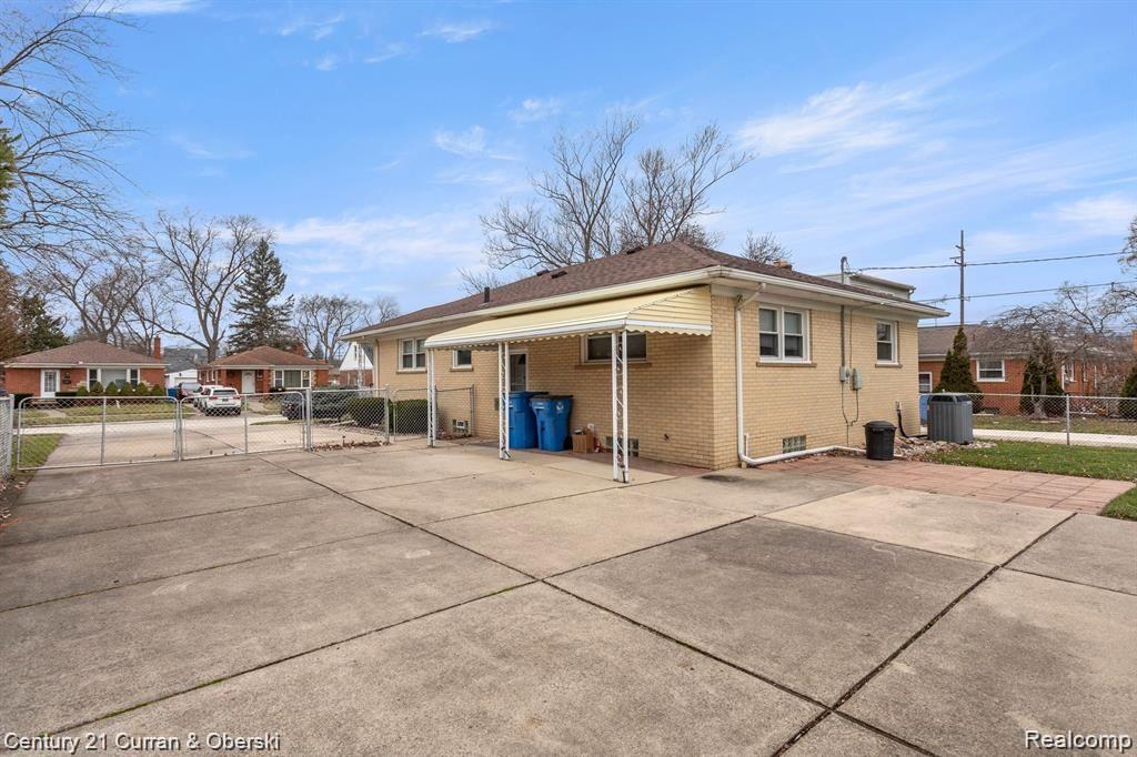 7296 KINGSBURY STREET, Dearborn Heights, MI 48127 — Photo 33