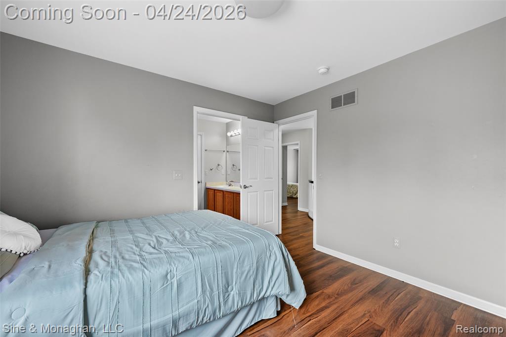 4451 Carriage Hill Court, Rochester, MI 48306 — Photo 37