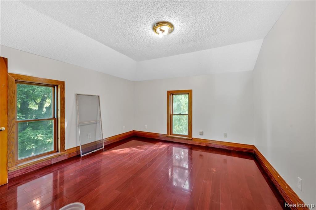 513 N Mercer Street, Durand, MI 48429 — Photo 15