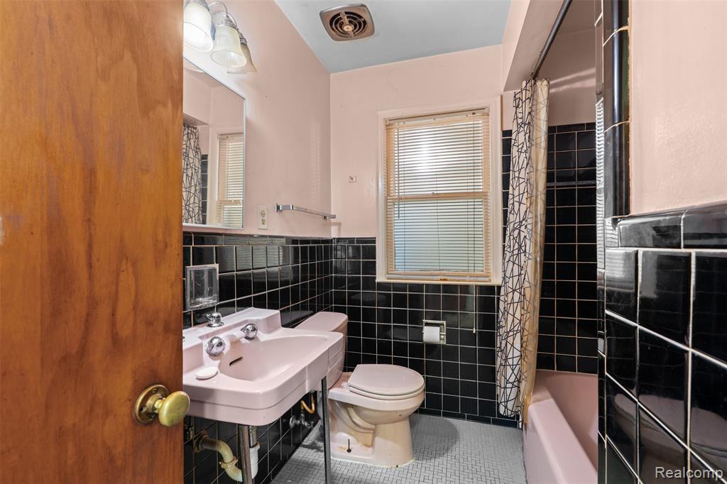 4606 Audubon Road, Detroit, MI 48224 — Photo 12