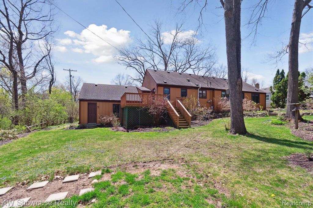 4105 WOODCROFT Street, White Lake, MI 48383 — Photo 24