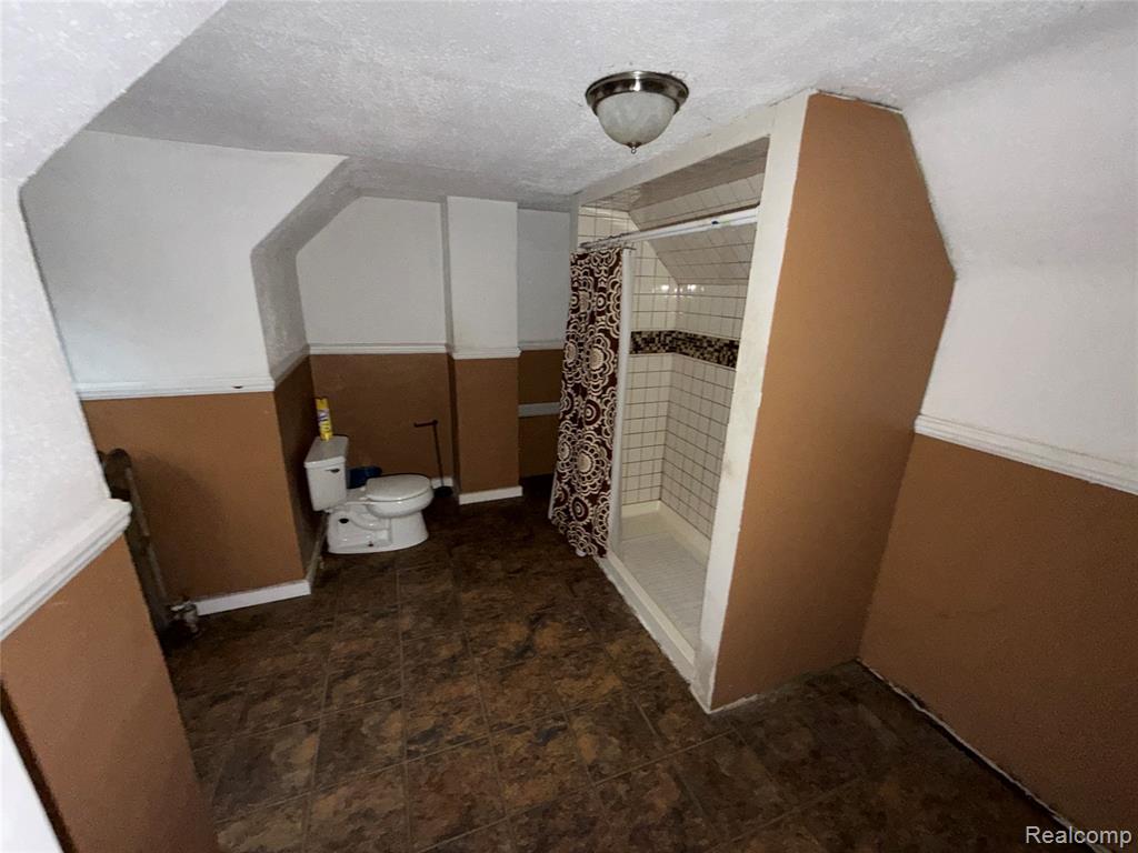 24 W James Street, River Rouge, MI 48218 — Photo 17