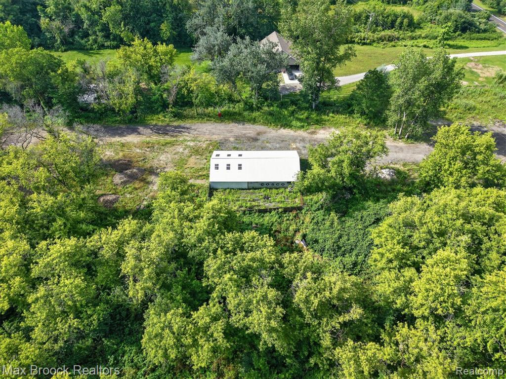 27241 Sumpter Road, Belleville, MI 48111 — Photo 21