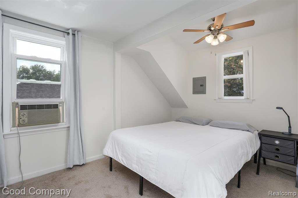 1727 E Elza Avenue, Hazel Park, MI 48030 — Photo 25
