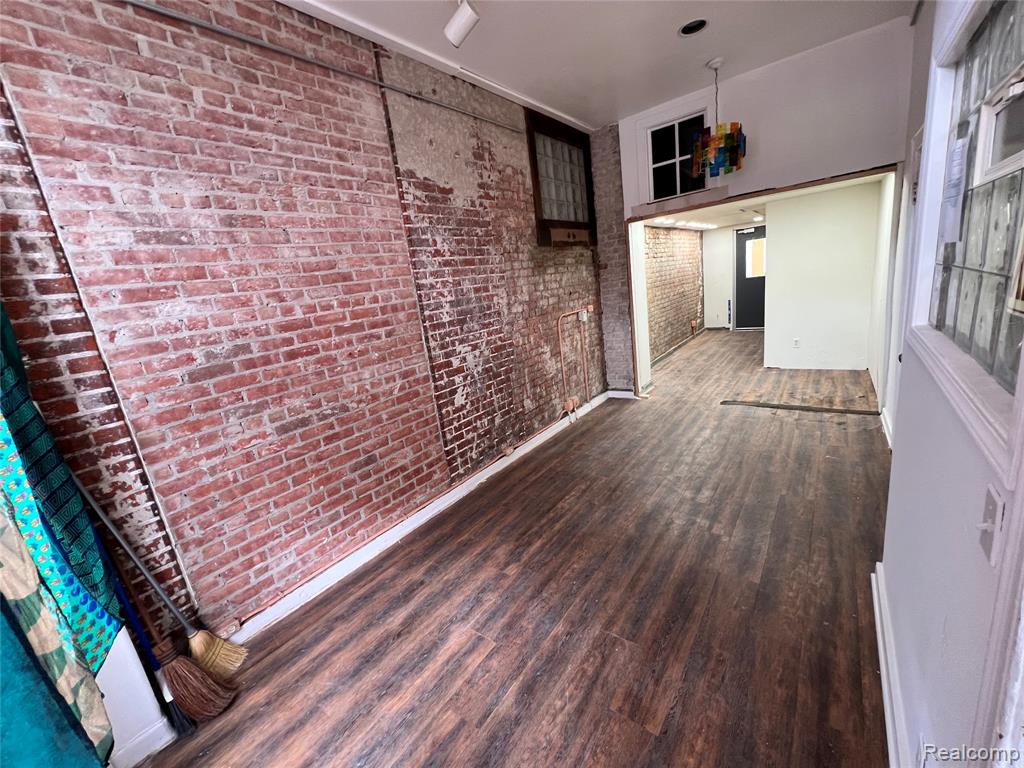 56 N Huron Street, Ypsilanti, MI 48197 — Photo 4