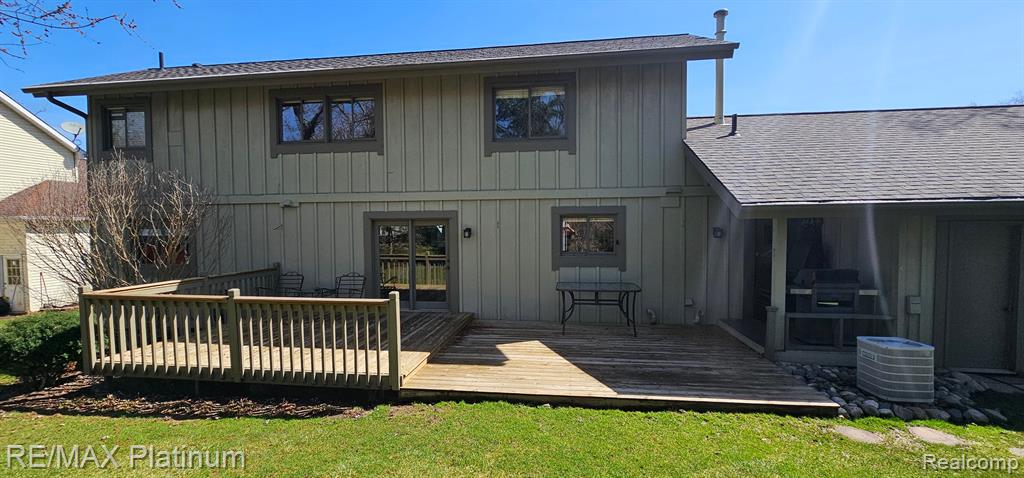 3960 S Bradmore Avenue N, West Bloomfield, MI 48324 — Photo 25