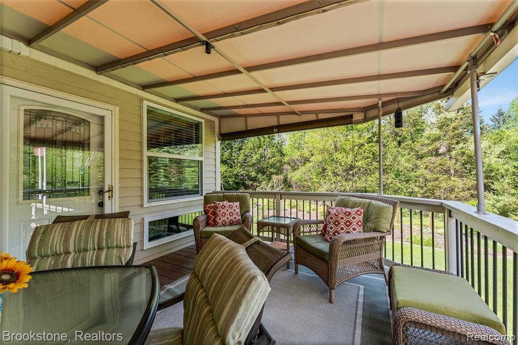 970 Moldovia Drive, White Lake, MI — Photo 30