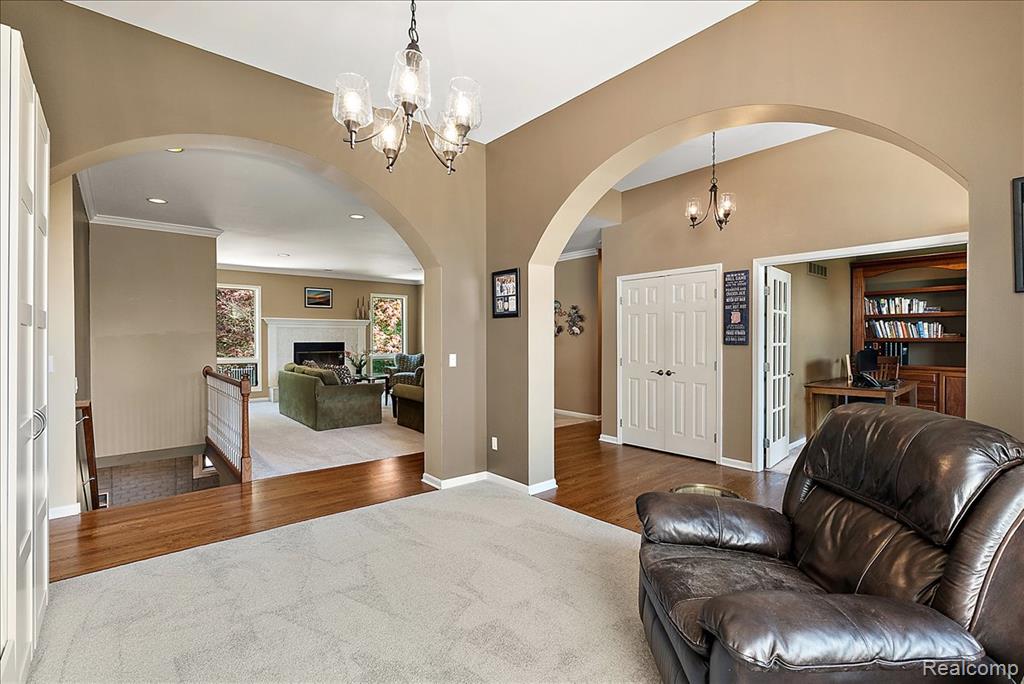8533 Glen View Drive, Howell, MI 48843 — Photo 7