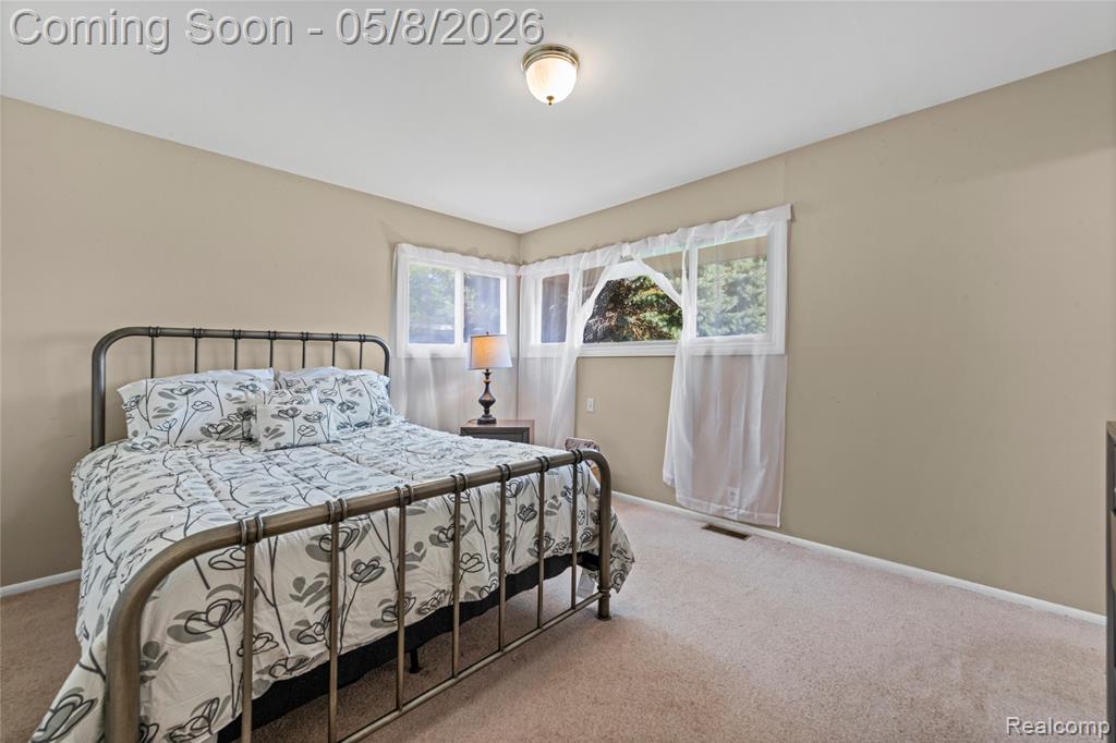 7396 Cornwall Court, West Bloomfield, MI — Photo 21