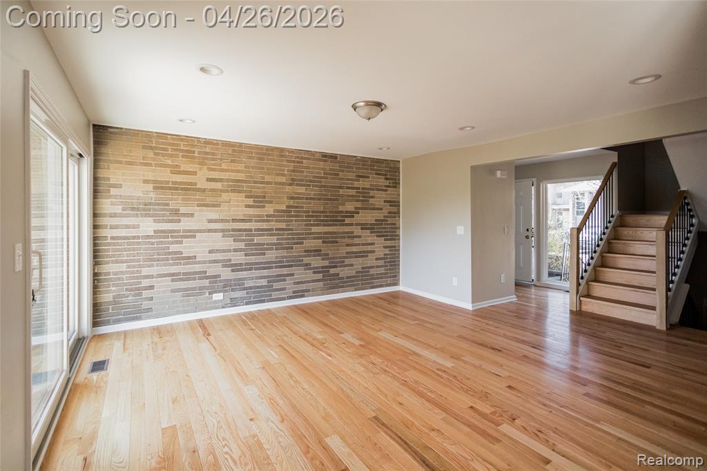 2011 Thornhill Place, Detroit, MI 48207 — Photo 9