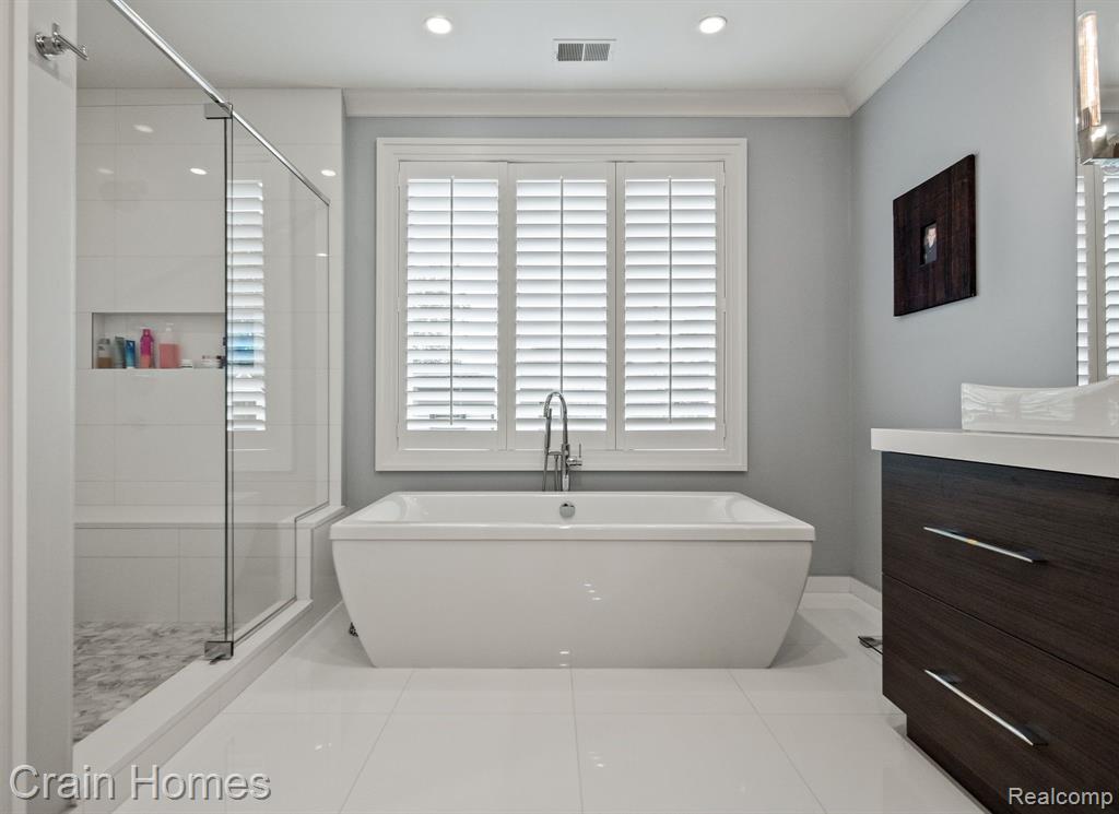 628 WATKINS Street, Birmingham, MI 48009 — Photo 20