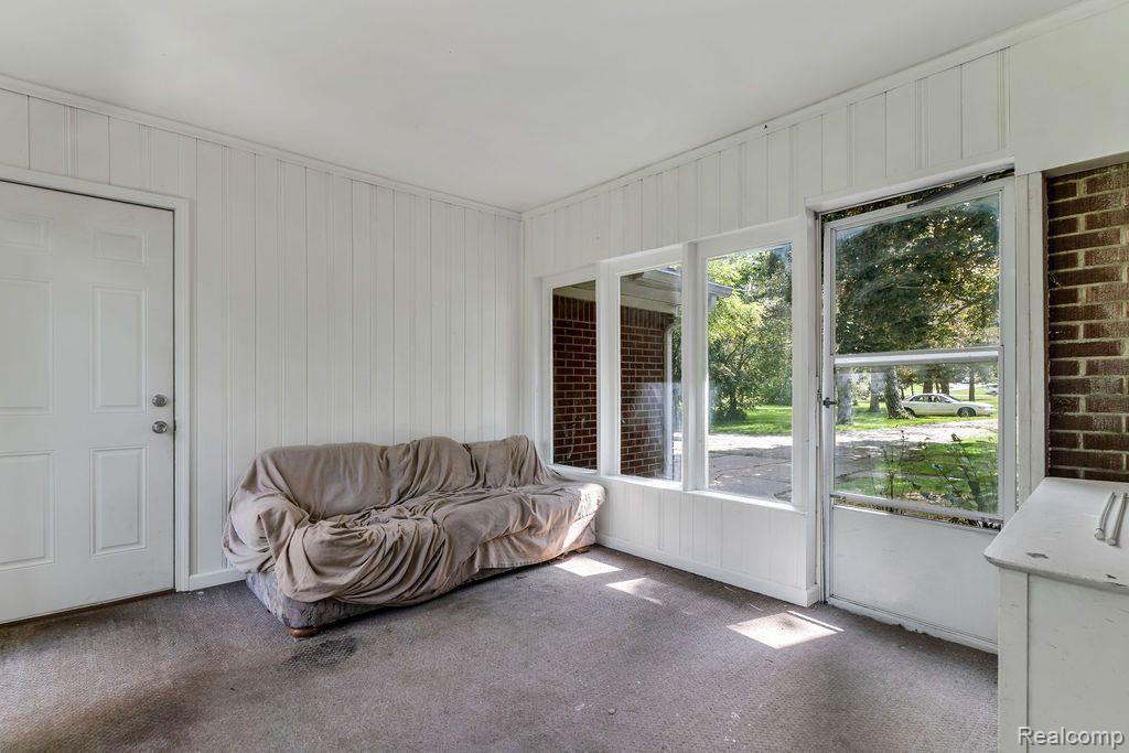 6481 DAVISON Road, Burton, MI 48509 — Photo 15