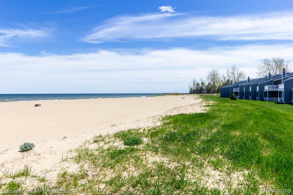 271 Chrysler Road, Unit 19, Oscoda, MI 48750 — Photo 38