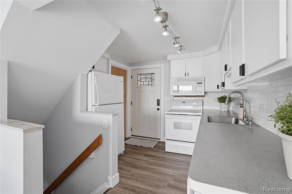 7217 Andersonville Road, Clarkston, MI — Photo 13